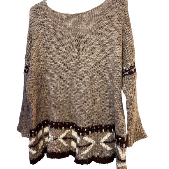Free People Oversized Aztec Brown Knit Sweater Great  Leggings & Boots - Picture 3 of 5